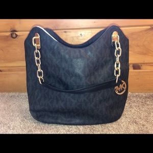Micheal Kors Leather Bag